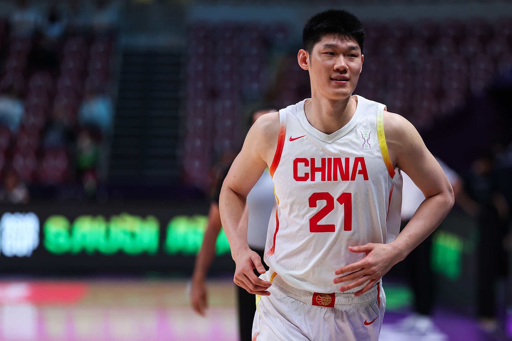 胡金秋:大家都在为团队无私奉献 接下来的淘汰赛我们要再接再厉 胡金秋:大家都在为团队无私奉献 接下来的淘汰赛我们要再接再厉