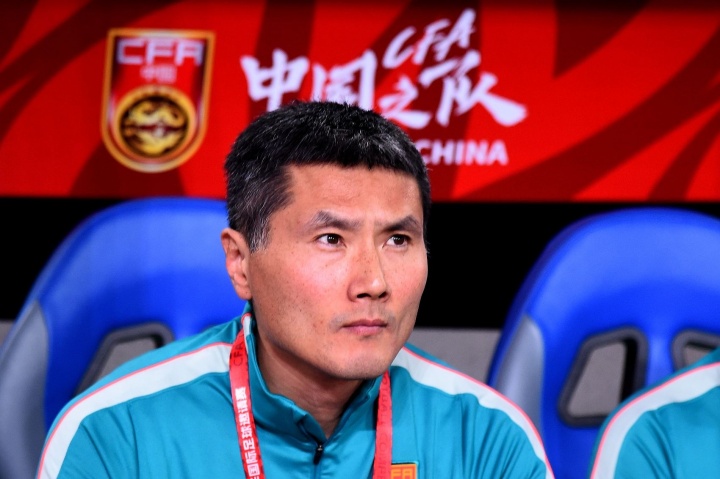 东体:国足人才厚度不够,中生代成熟球员未比年轻球员高出一档