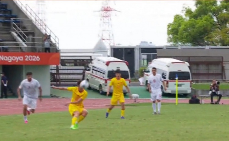 亚运会-U23国足0-0伊朗U23 小组第2末轮将战阿联酋 吴曦远射中框 亚运会-U23国足0-0伊朗U23 小组第2末轮将战阿联酋 吴曦远射中框